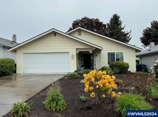 3357 Walnut Pl NW, Salem, OR 97304