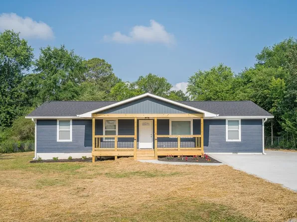 279 Skylark Dr, Chatsworth, GA 30705