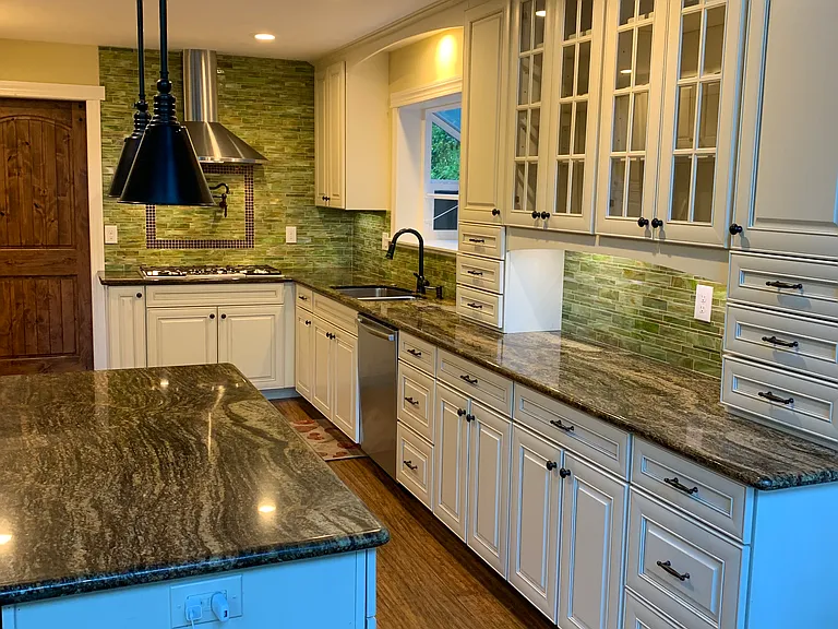2250 Carmelita Dr — Photo 13