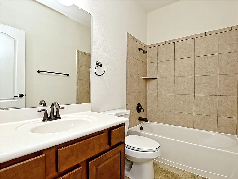 4705 Pyrenees Pass — Photo 17