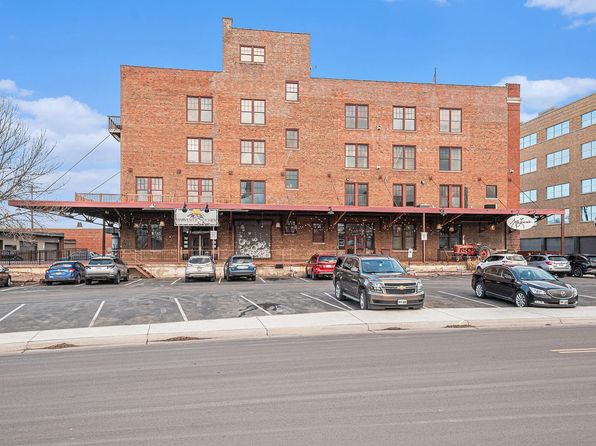 196 E 6th St #302