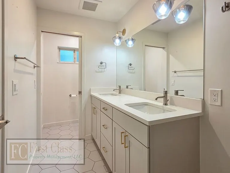 2786 NW Quimby St — Photo 15