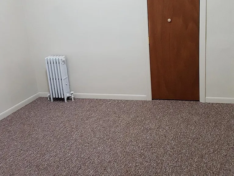 bedroom #1