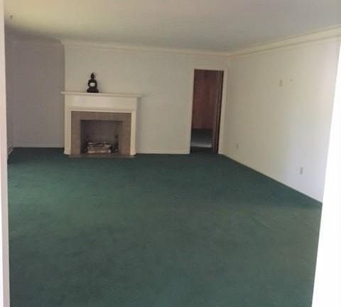 5th image of 2510 Elm Dr NE