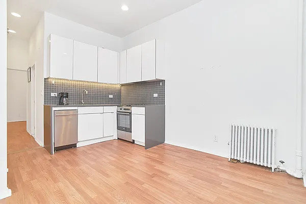 Rented by Corcoran | media 4