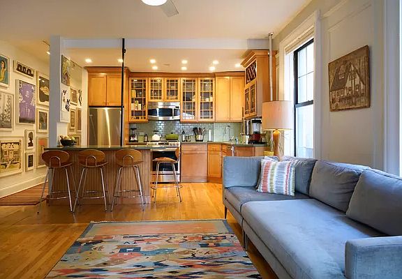 2nd image of 3117 Broadway APT 51