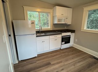 921 S Center St #B, Redlands, CA 92373