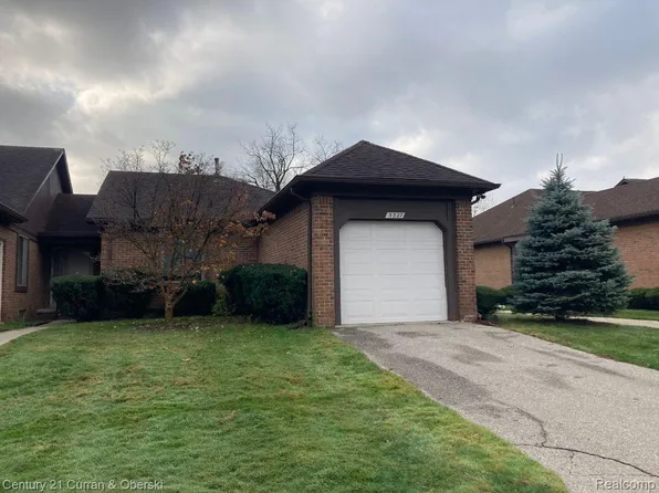 3327 Heritage Pkwy, Dearborn, MI 48124