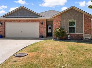 1508 W 11th St, Grove, OK 74344