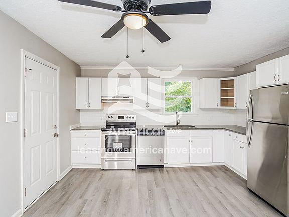 575689_004_wm_-_kitchen_13073638.jpg