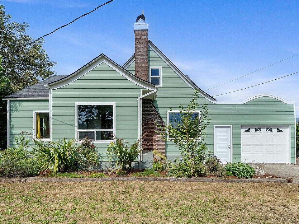 1st image of 4104 3rd St