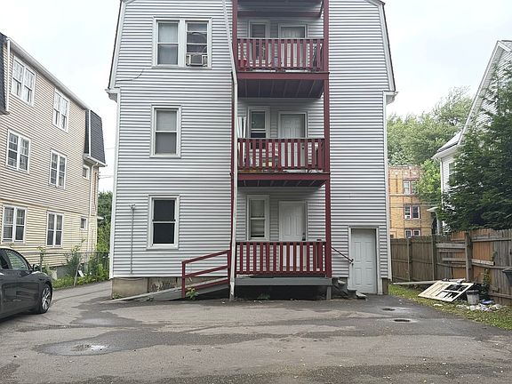 5th image of 140 Enfield Street