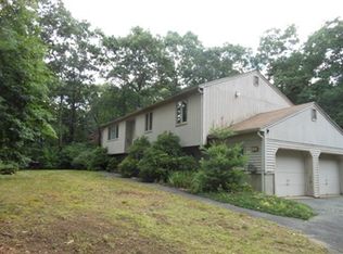 32 Falcon Rd, Sharon, MA 02067