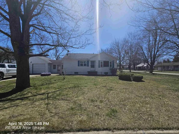 6606 Garfield Ave, Cass City, MI 48726