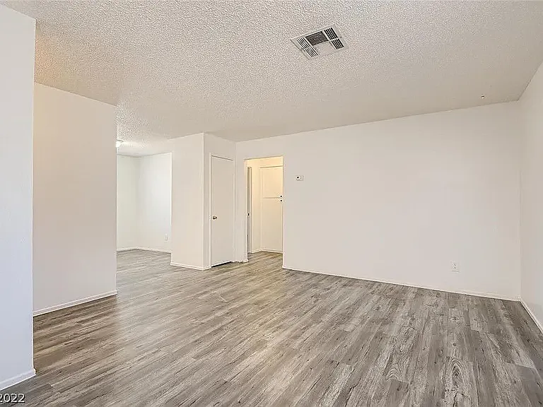 716 Pensacola Ln #2 — Photo 27