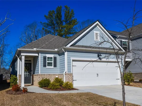 5913 Hoot Owl Ln, Flowery Branch, GA 30542