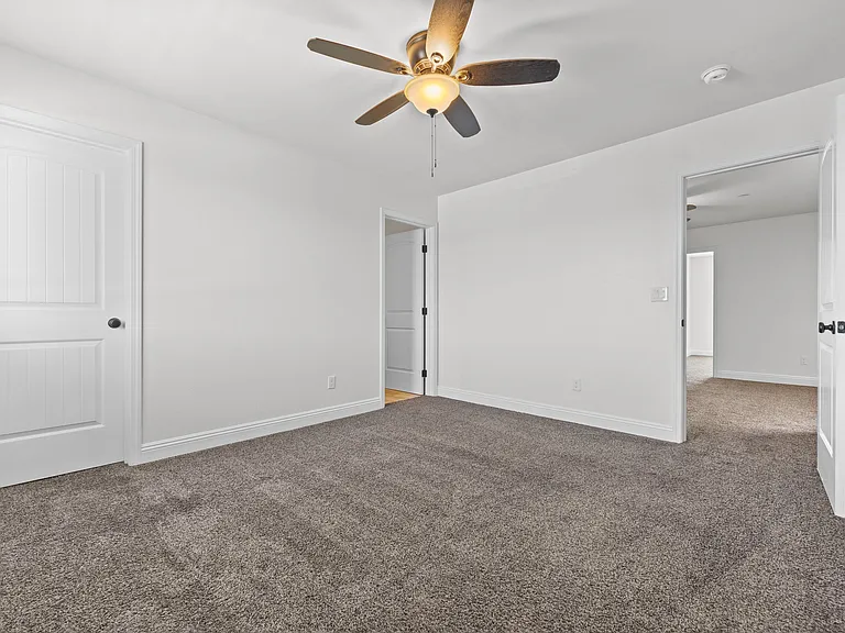 612 Central Ave — Photo 4