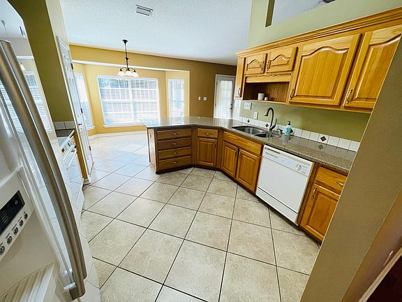 Kitchen with appliances