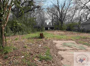 2109 W 17th St, Texarkana, TX 75501