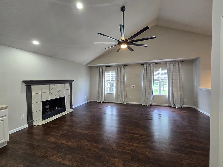 1793 Highview Ave — Photo 4