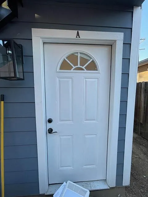 Unit A, Bottom unit