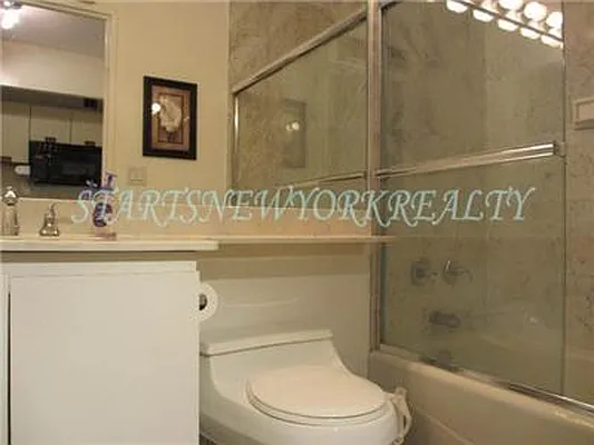 Rented by Starts New York Realty LLC | media 37