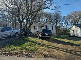 1322 Vine St, Clarksville, TN 37040