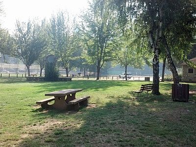 Community Park 1 block away