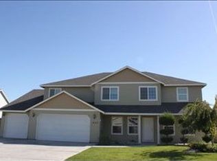 1823 W 29th Ave, Kennewick, WA 99337
