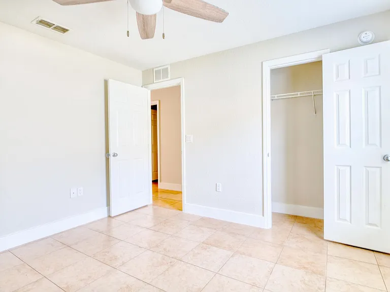 3435 NE 55th Ave — Photo 44