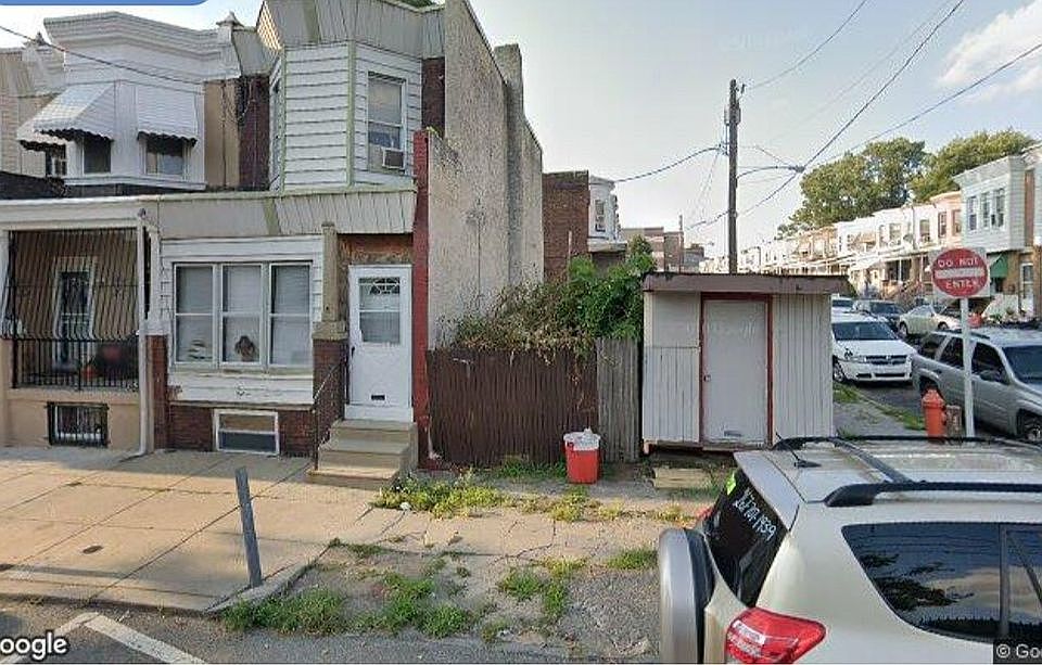 1st image of 447 E Ontario St