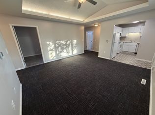 911 18th Ave APT A, Council Bluffs, IA 51501