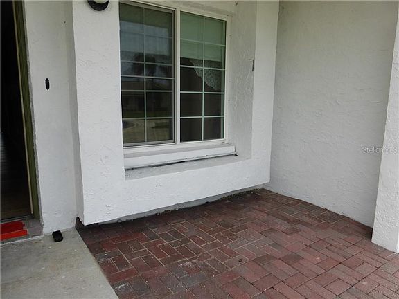 4th image of 210 Islip Way #117