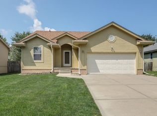 3406 N 11th St, Carter Lake, IA 51510