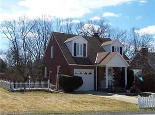 723 Hemlock Dr, Aliquippa, PA