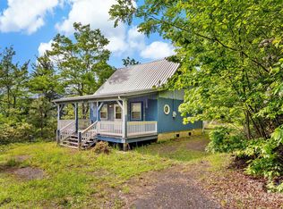 42 Parkway Dr, Marion, NC 28752