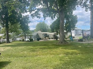 10788 Seminole Shore Dr, Huntsville, OH 43324