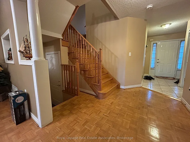 122 Pressed Brick Dr — Photo 3