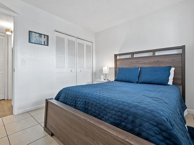 308 Southwind Ct #1 — Photo 17