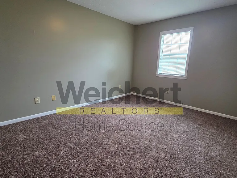 5929 Southwest Dr — Photo 9