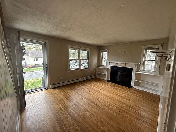 5th image of 43 Manor Rd