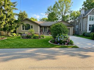 366 Winston Rd, Oakville, ON L6L4W5