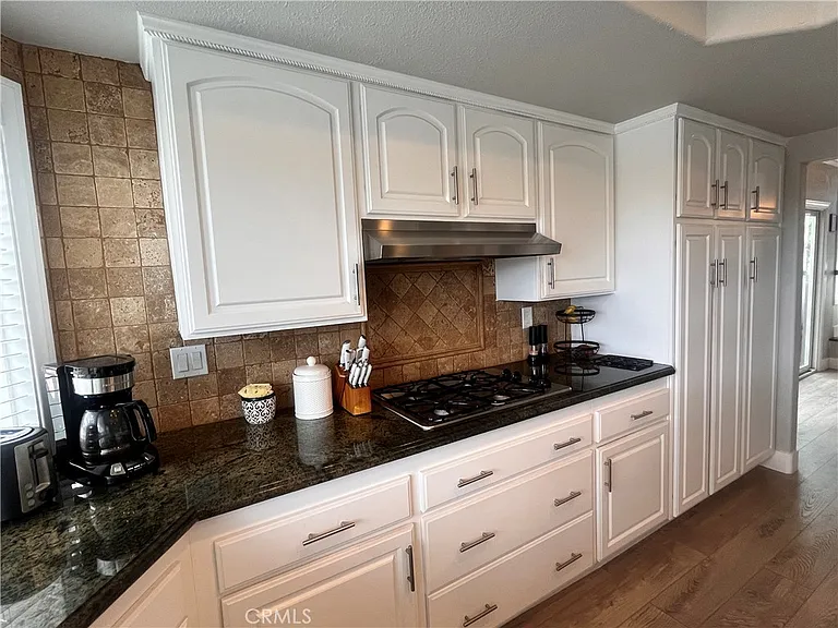 26491 Loma Verde — Photo 10