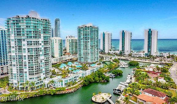 2nd image of 16500 Collins Ave Slip 6