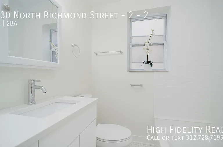 1930 N Richmond St #2 — Photo 9