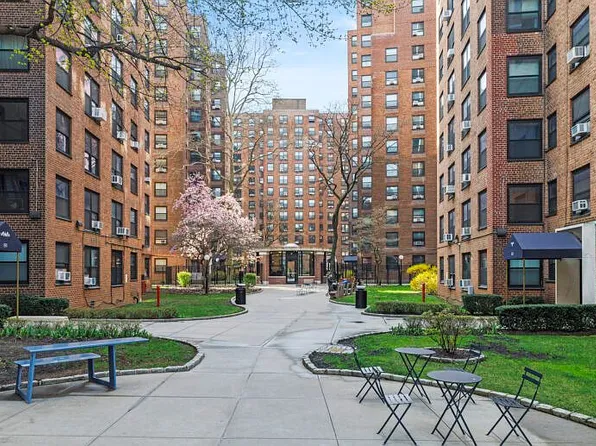 185 Clinton Ave APT 6B, Brooklyn, NY 11205