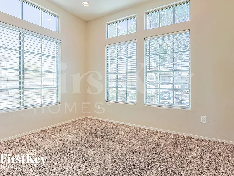 33827 N Slate Creek Dr — Photo 12