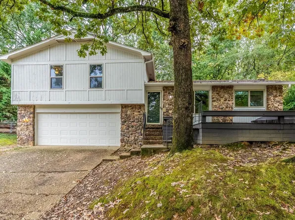 24 Rio Grande Forest Dr, Little Rock, AR 72212