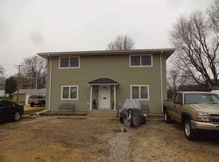 106 Main St, Monroe Center, IL 61052