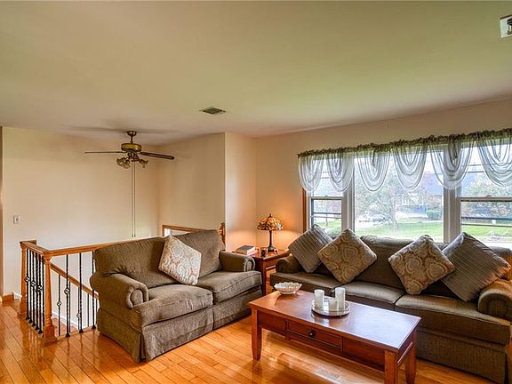 3rd image of 89 Barnes Rd